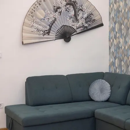 Located Cozy In Historical Building * Budapešť